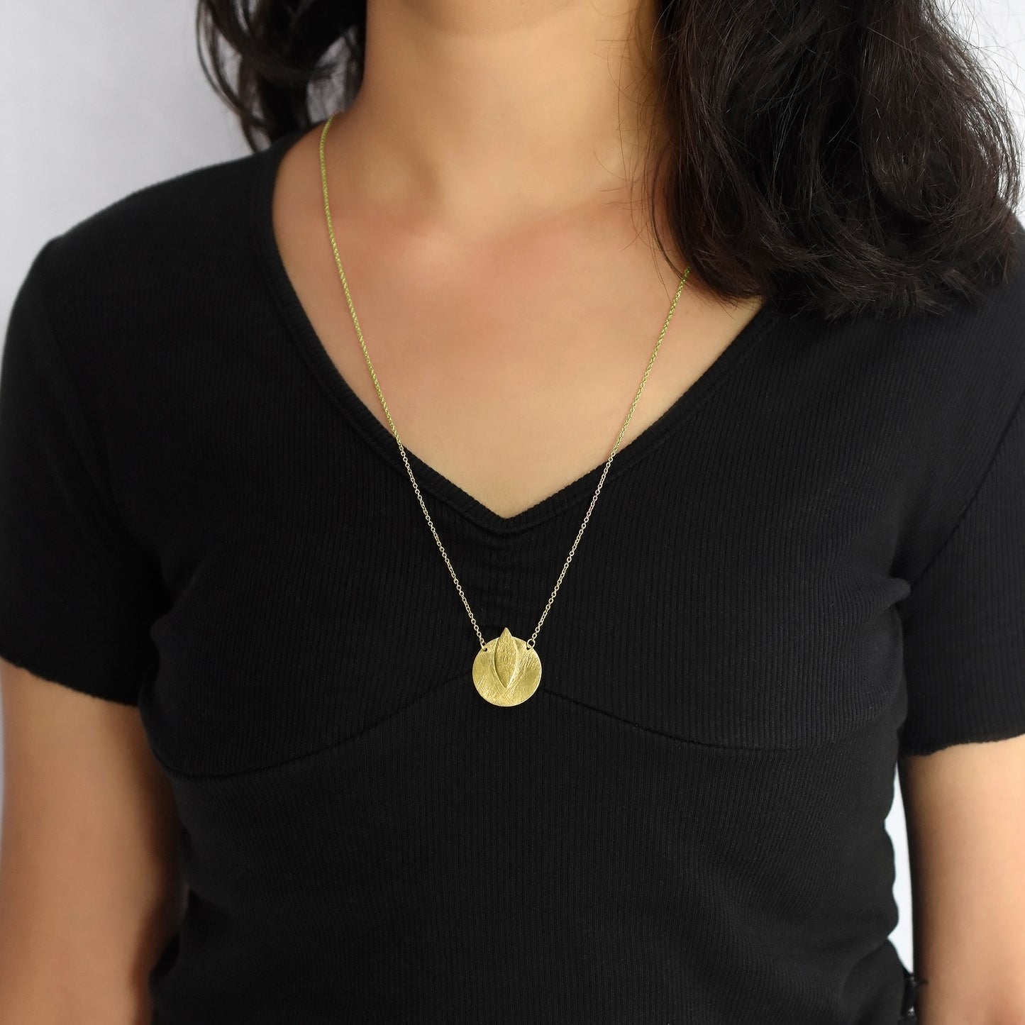 Kite On Circle Pendant