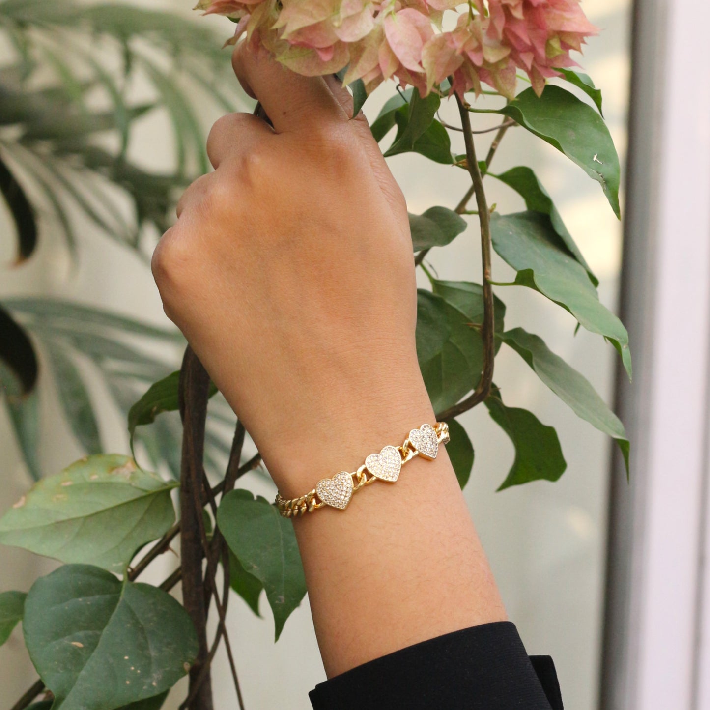 Sparkling Heart Bracelet