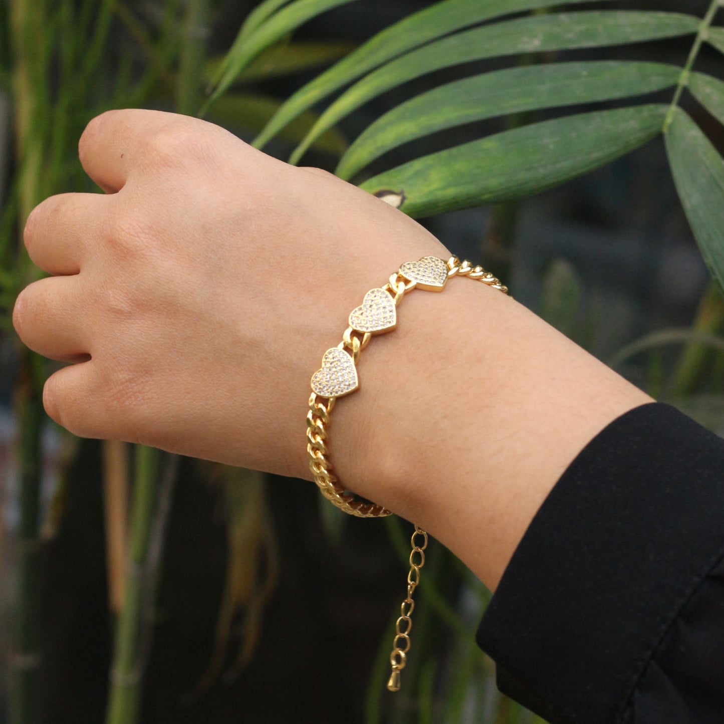 Sparkling Heart Bracelet