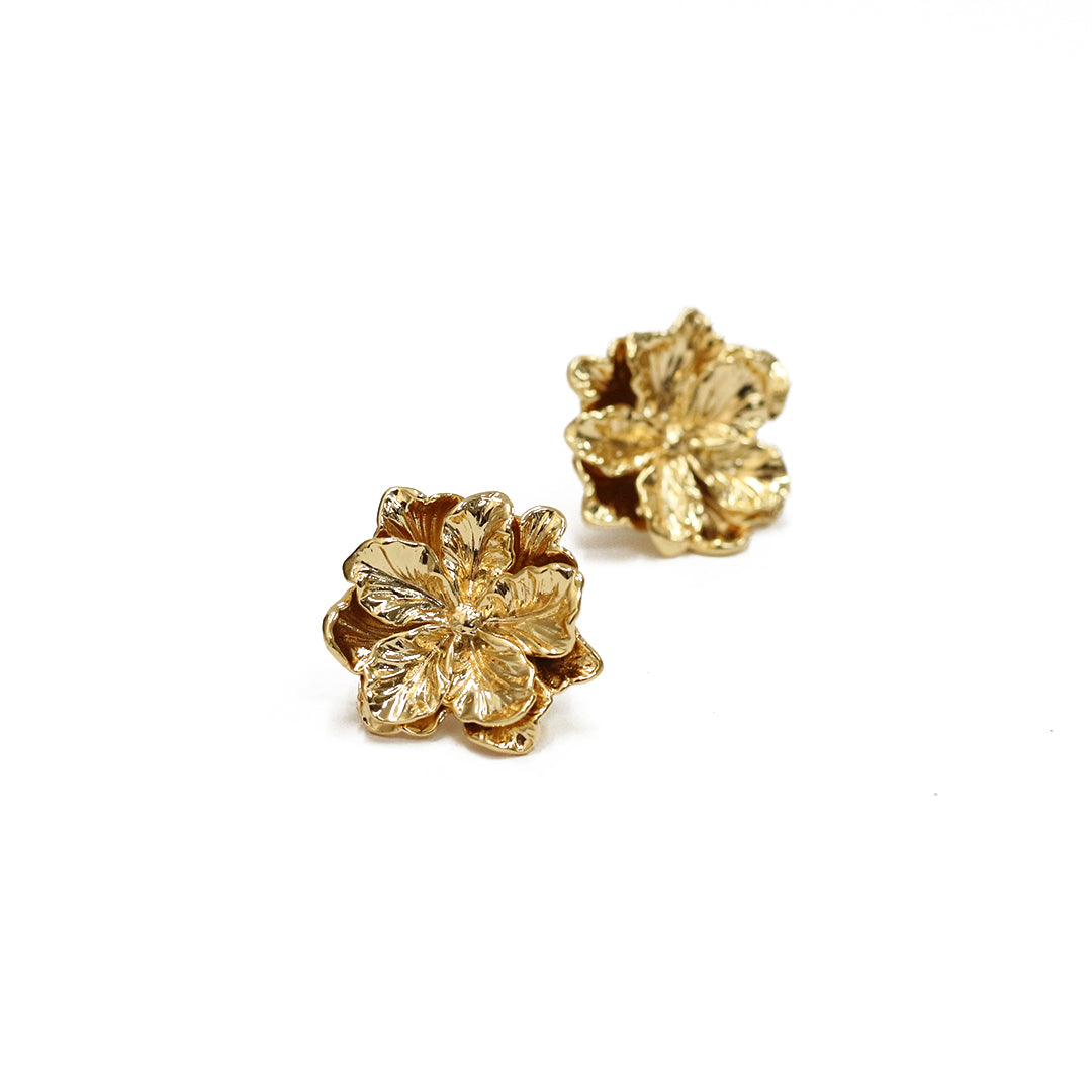 Sunlit Flow Studs Earrings