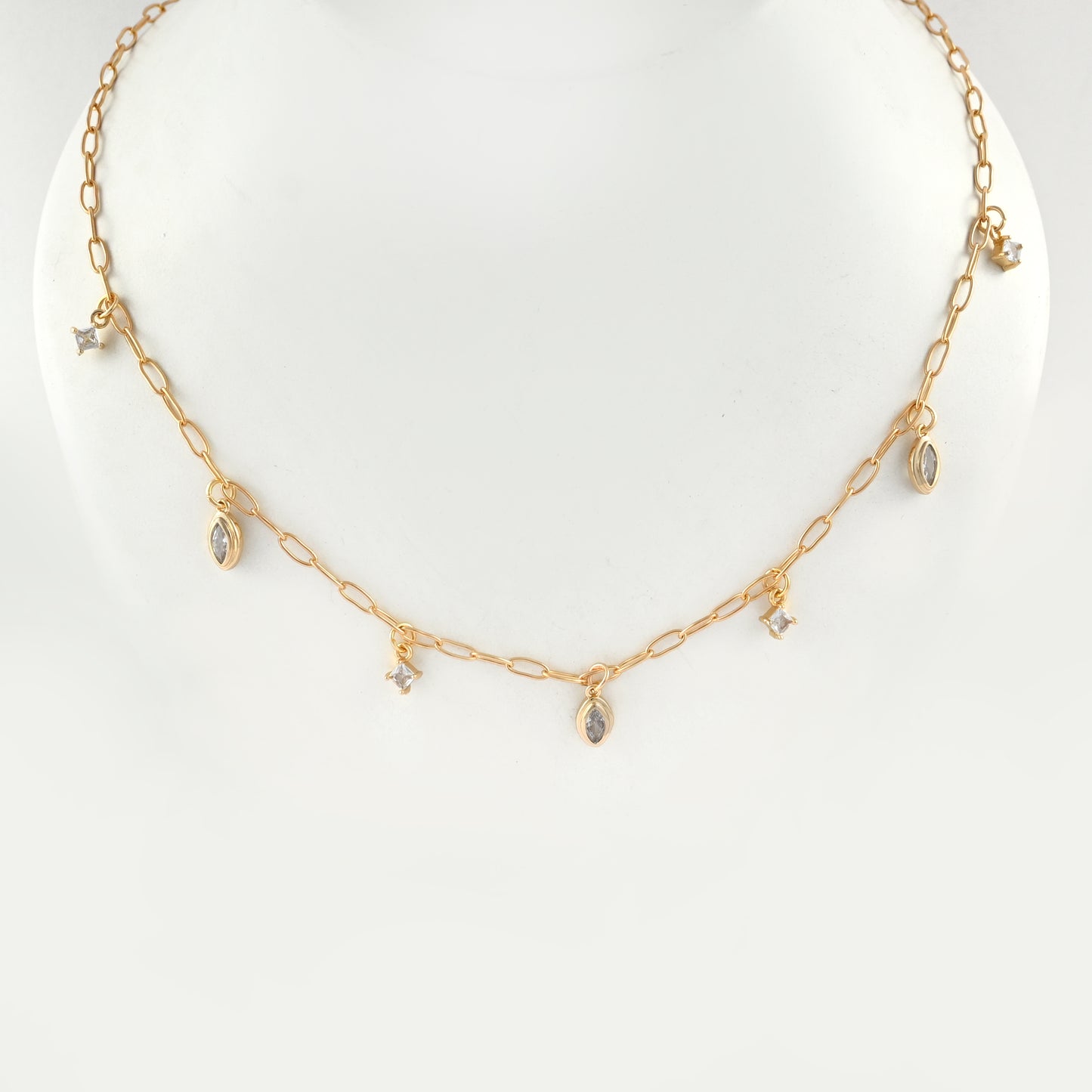 Glimmer Leaf Necklace