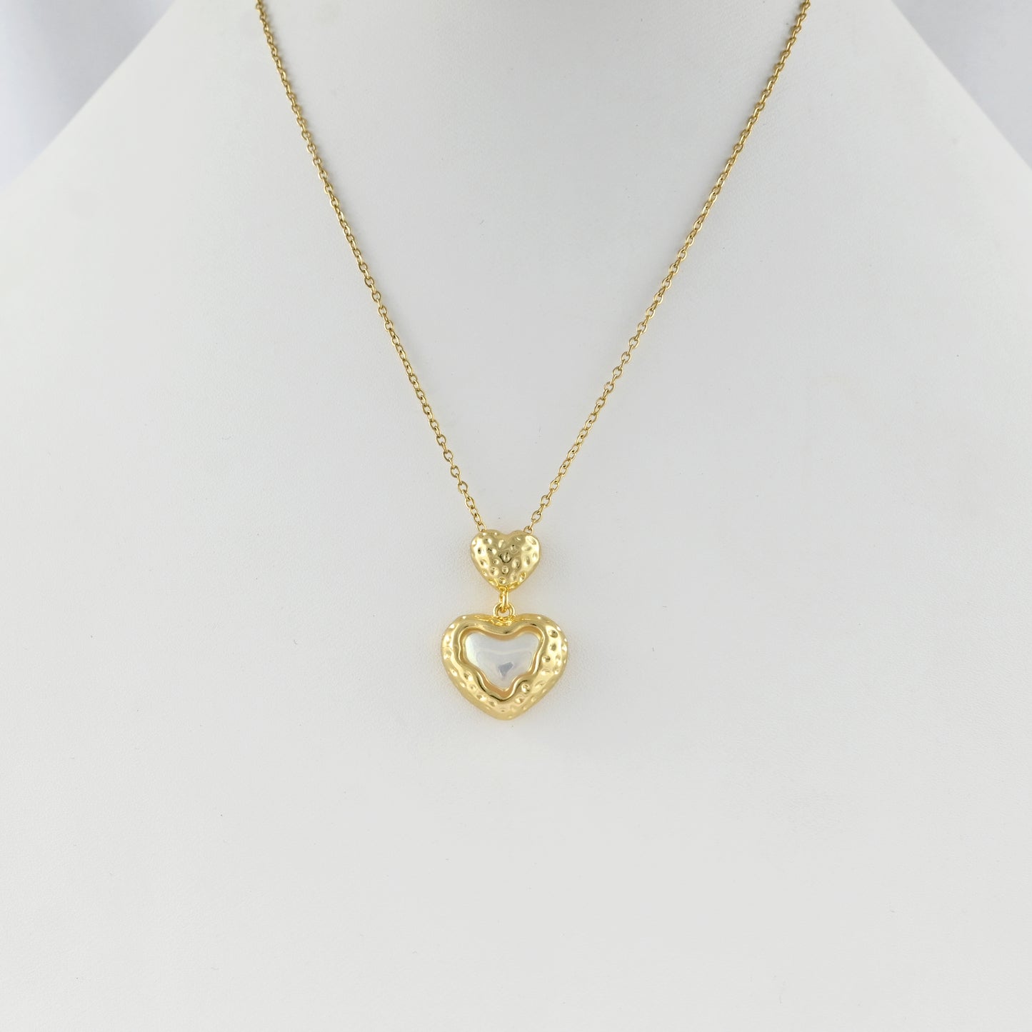 Amour Aura Necklace