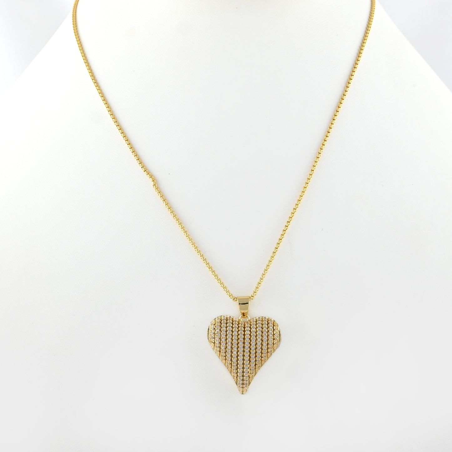 Petite Heart Glow Necklace
