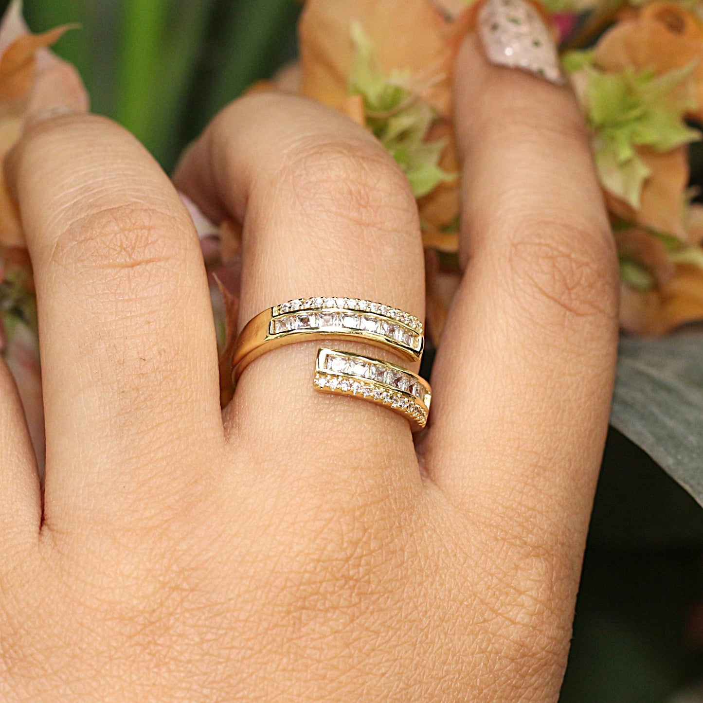 Ethereal Gleam Ring