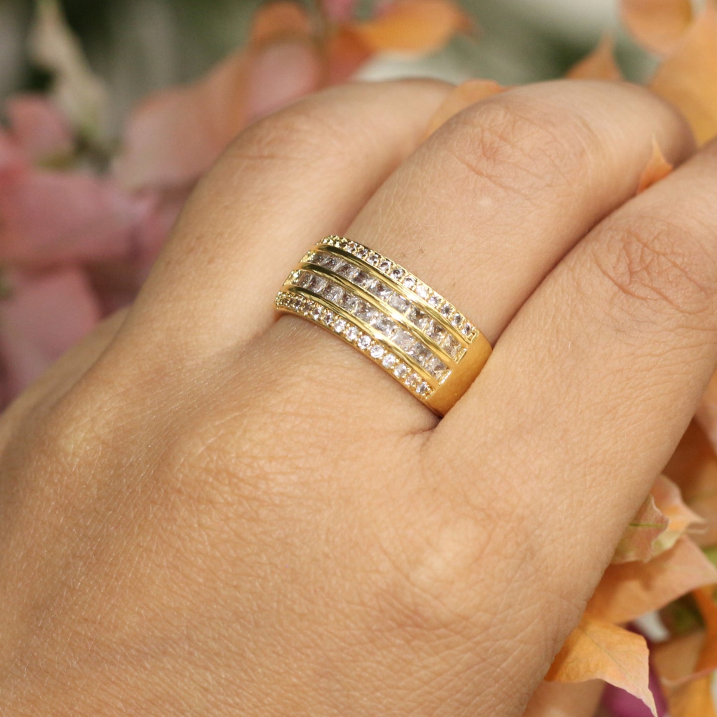 Twinkle Starlit Ring