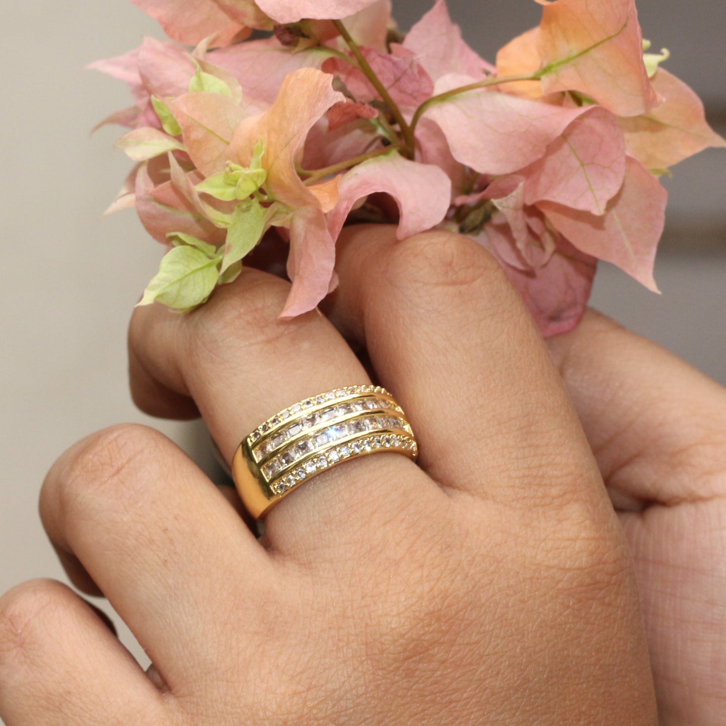Twinkle Starlit Ring