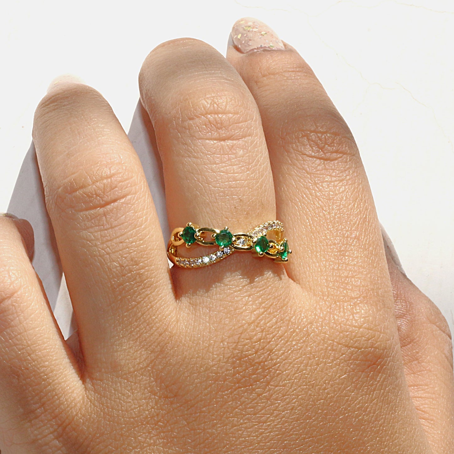Lustrous Love Band Ring