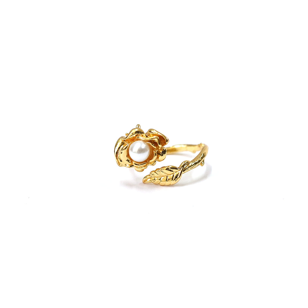 Floral Pearl Ring