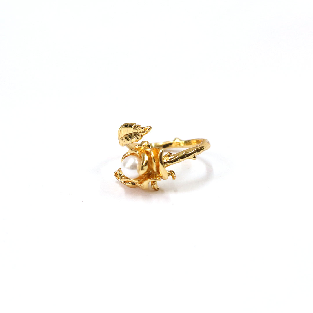 Floral Pearl Ring