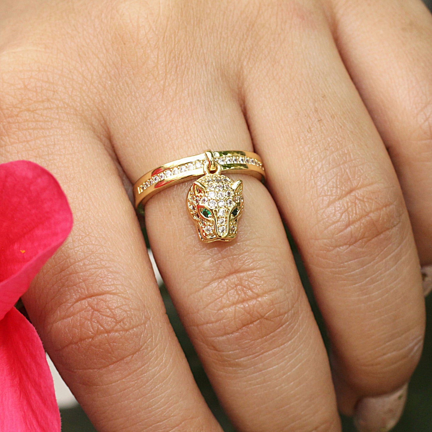Wild Elegance Panther Ring