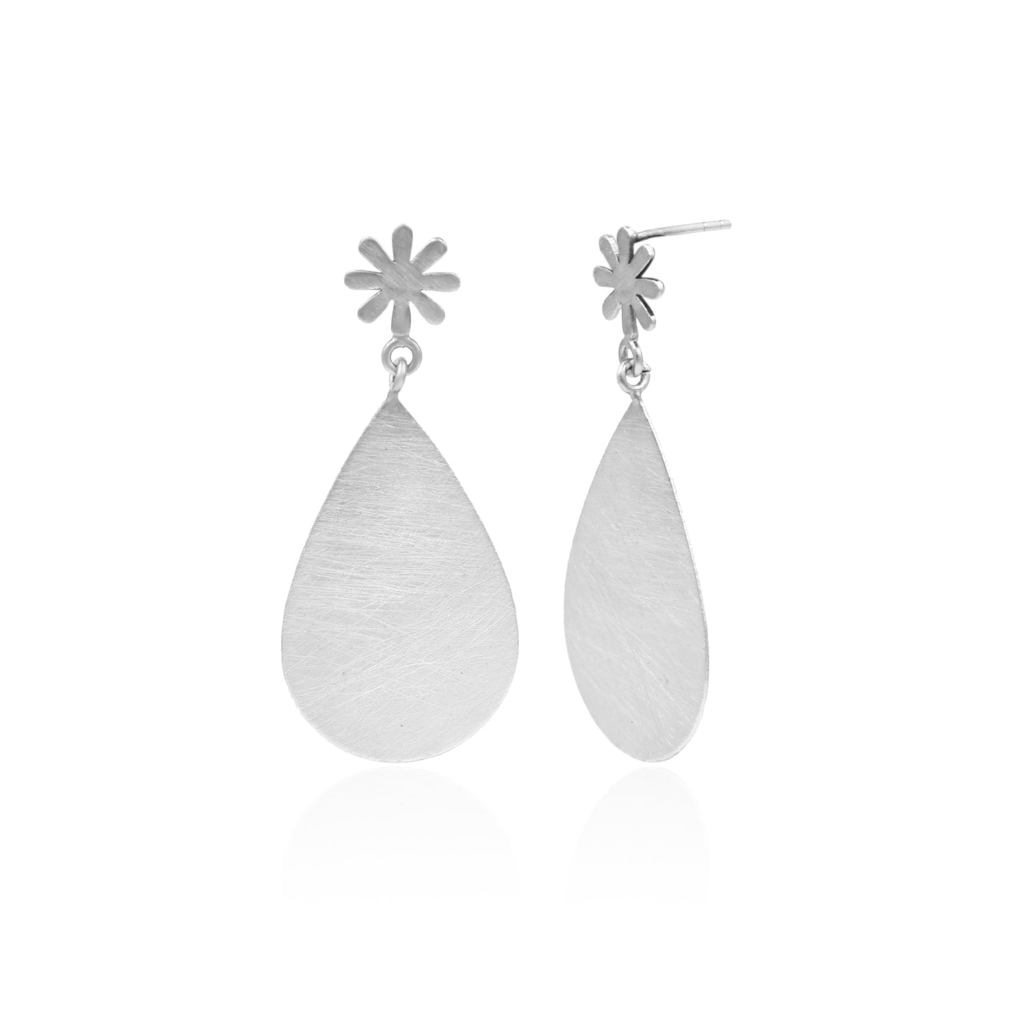 Honey Drop From Flower Stud Earrings