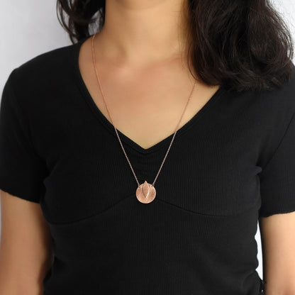 Kite On Circle Pendant