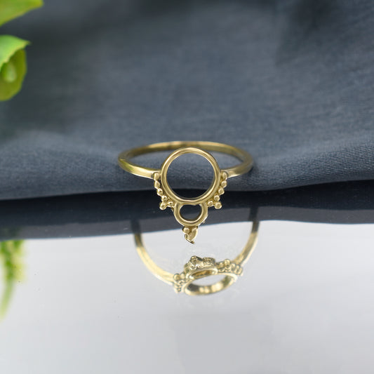 Spotlight Loving Ring