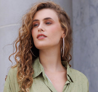 Power Curve Hoop Earrings