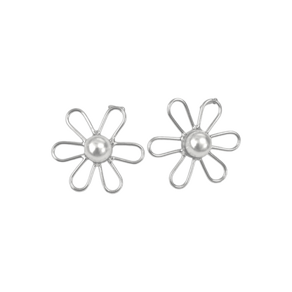 Pearl Flower Stud Earrings