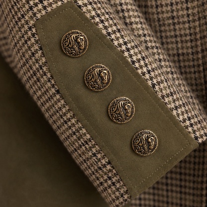 Imperial Horn Button