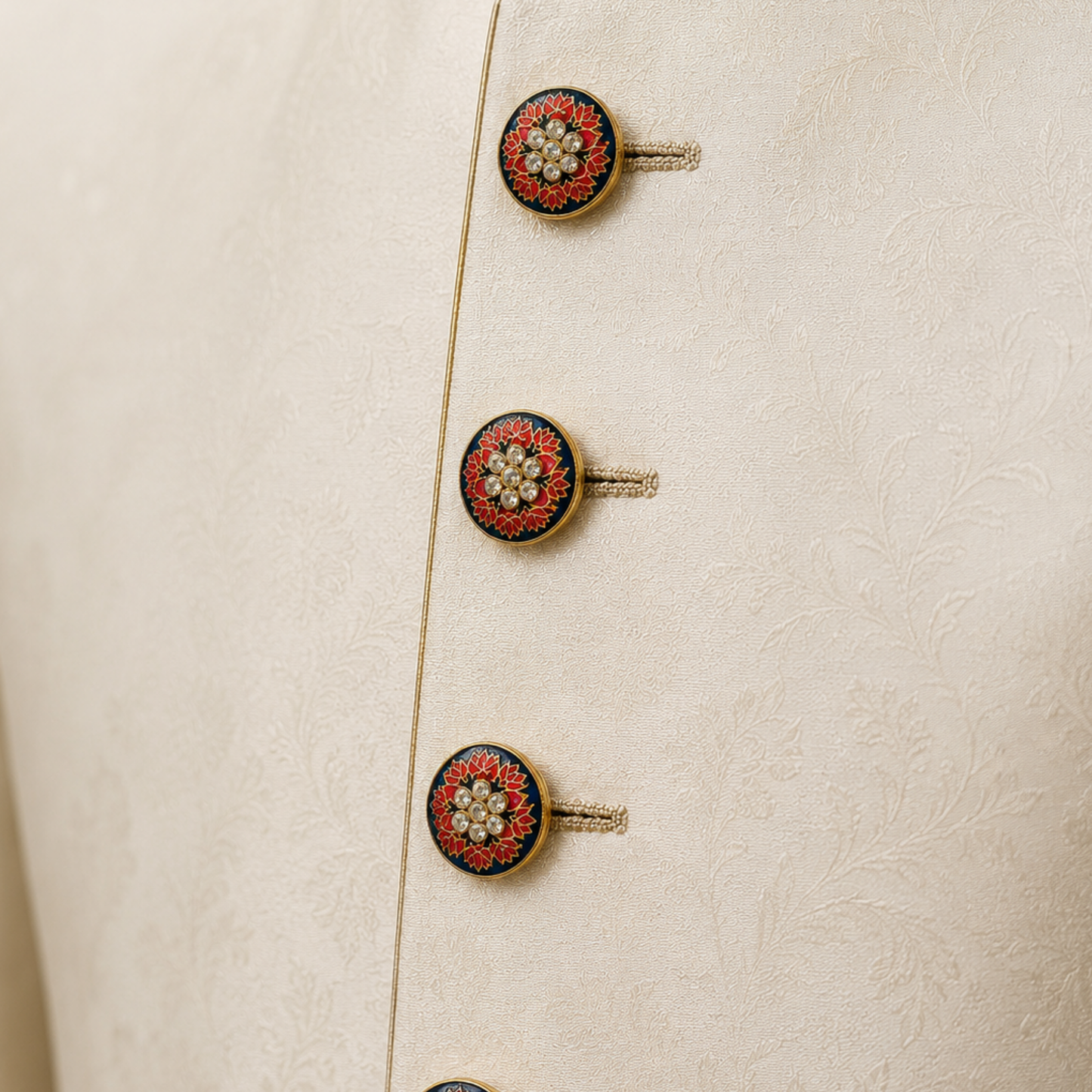 Ratna Kamal Button