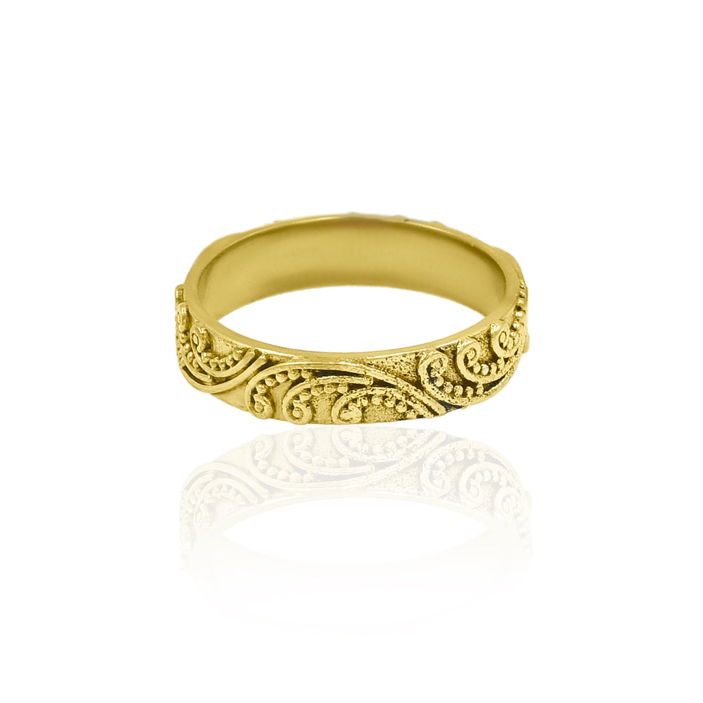 Meandering Band Ring