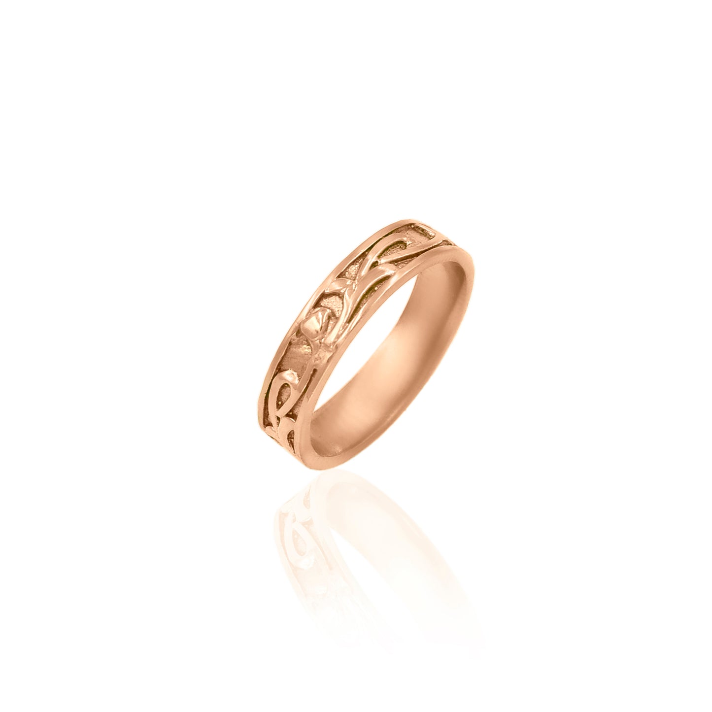 Meandering Band Ring