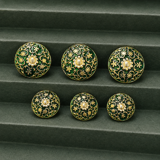 Panna Floral Crest Button