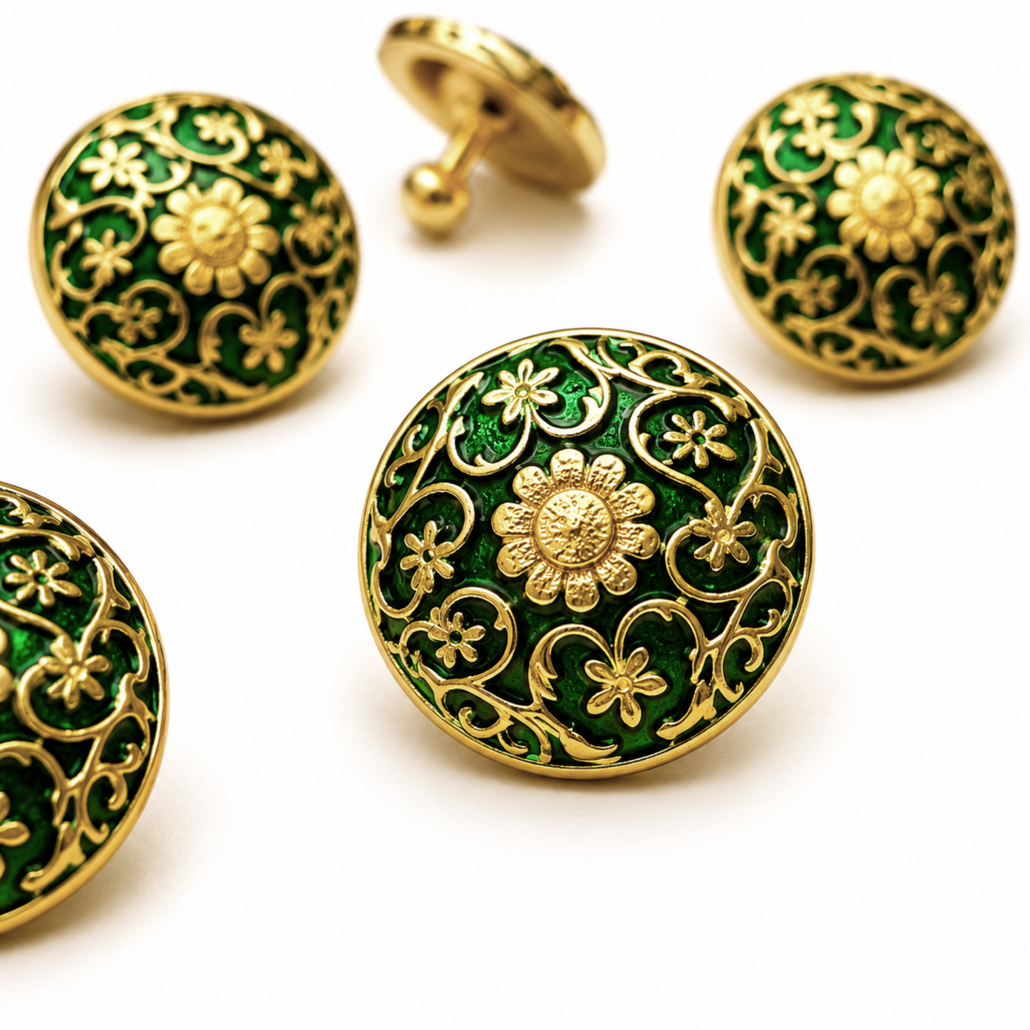 Panna Floral Crest Button