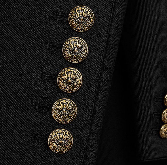 Maharaja Peacock Button