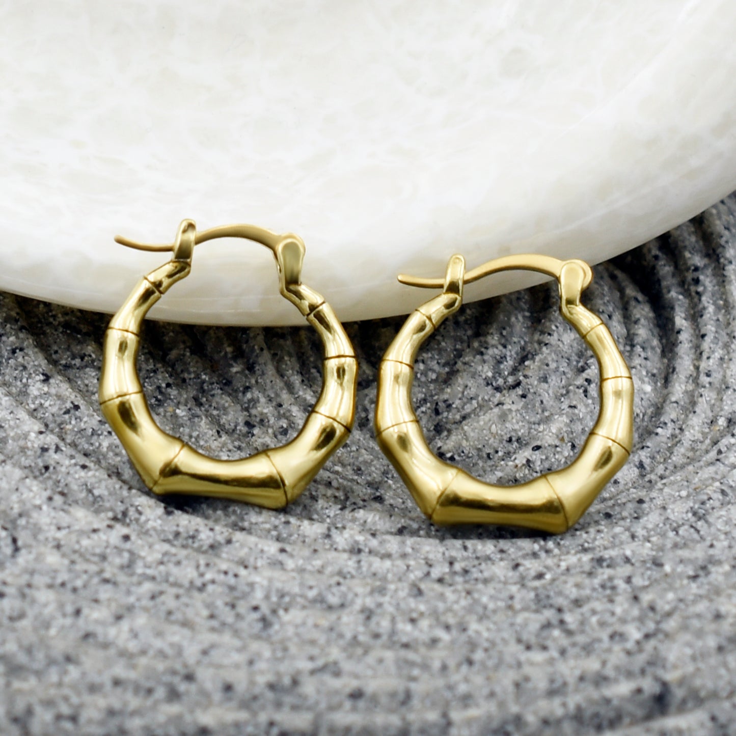 Delicate Links Hoop Earrings