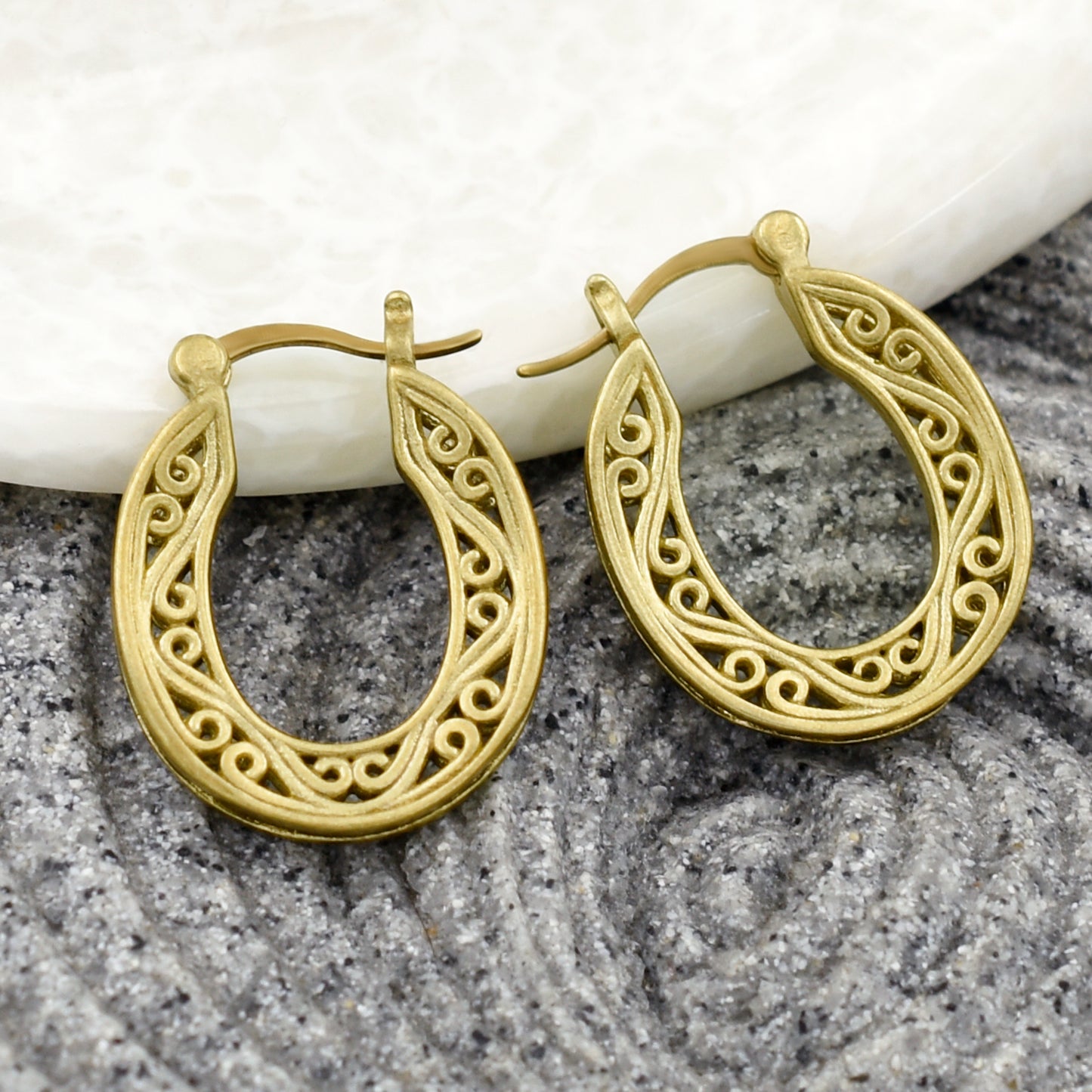 Catherine Oval Hoop Earrings