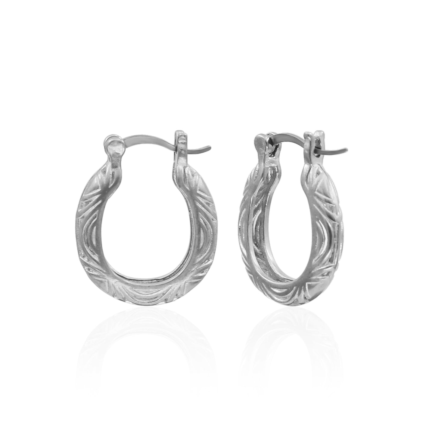 Blinky Drama Hoop Earrings