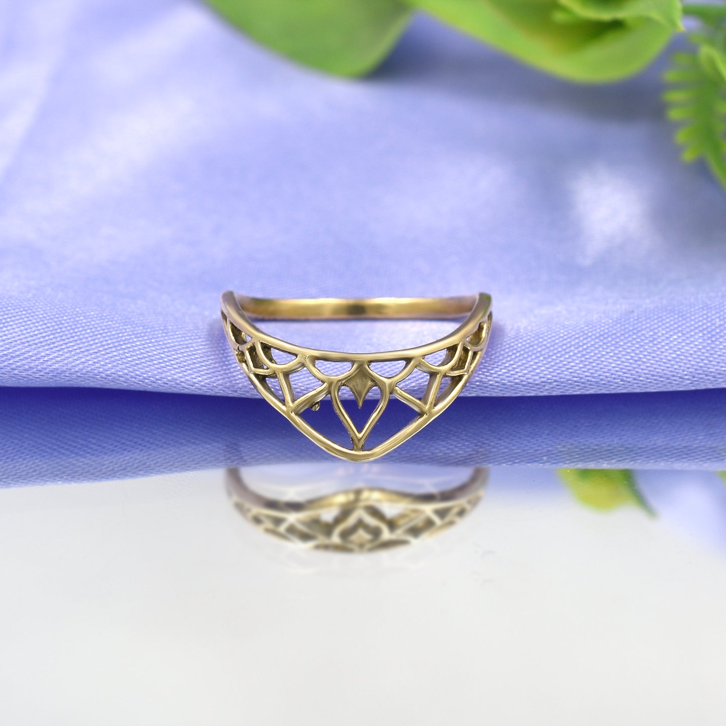 Delightful Crown Ring