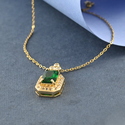 Emerald Elegance Necklace