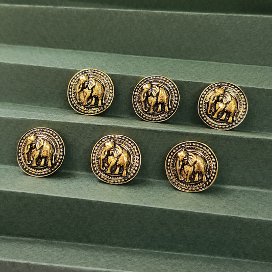 Maharaja Peacock Button