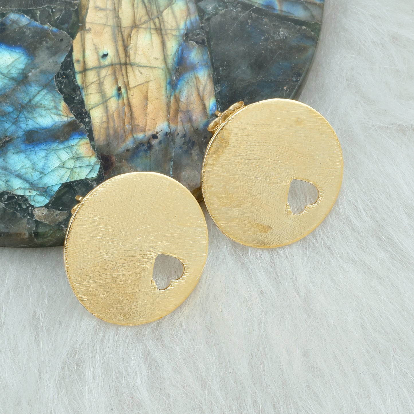 Love & Curve Stud Earrings