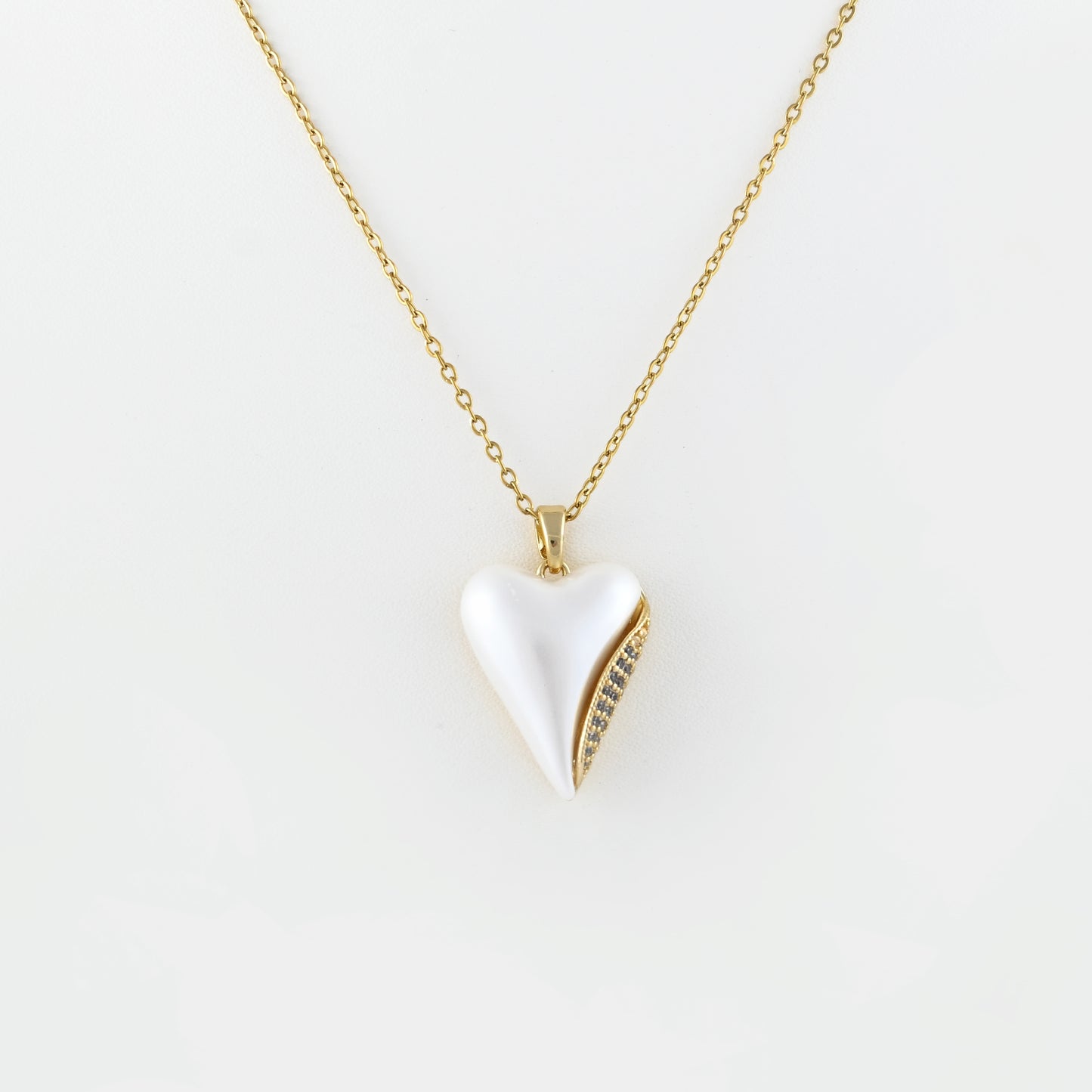 Pearl Beats Necklace
