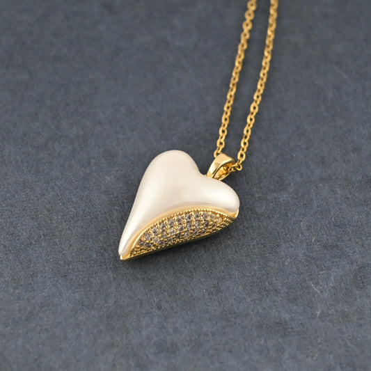 Pearl Beats Necklace