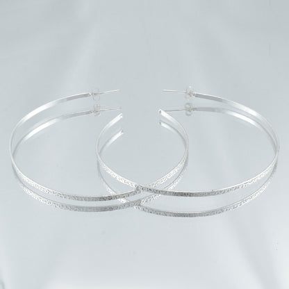 Power Curve Hoop Earrings