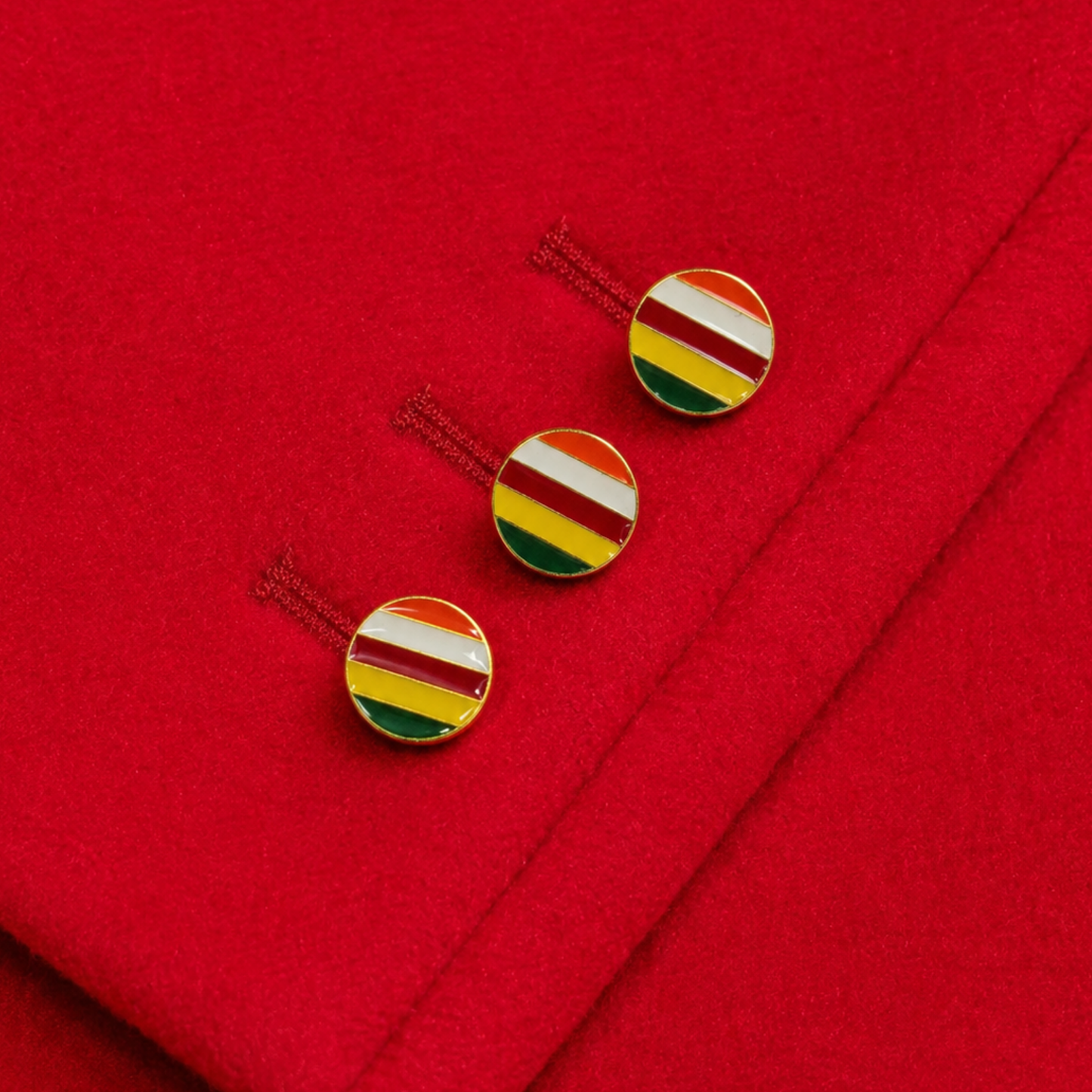 Rainbow Royale Button
