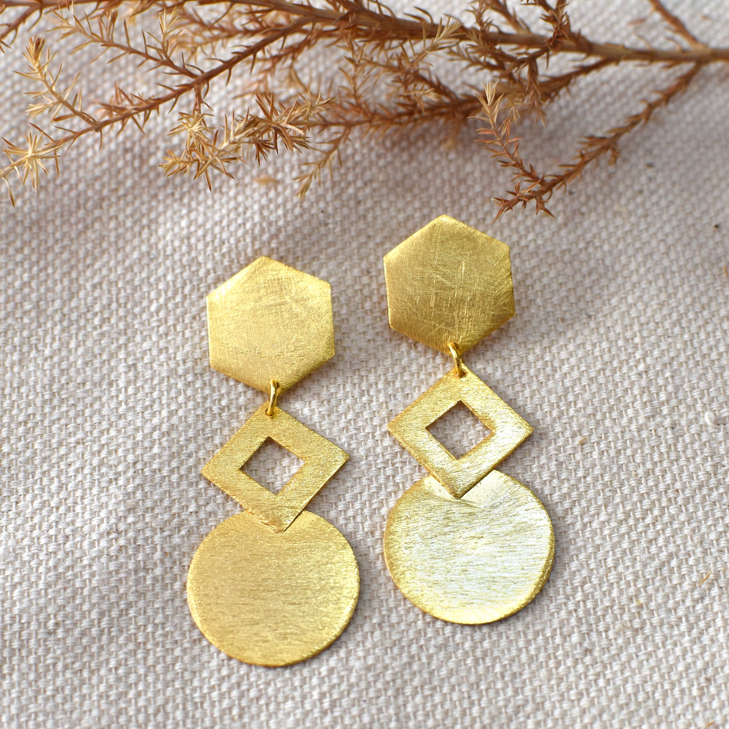 Geometrical Affair Stud Earrings