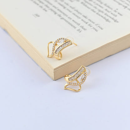 Leaflet Luxe Stud Earrings