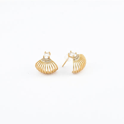 Swayvine Loops Stud Earrings