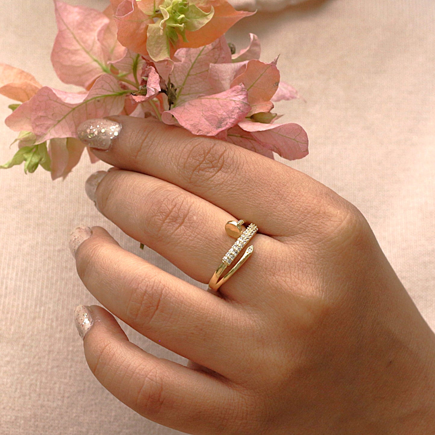 Adjustable Nail Wrap Ring