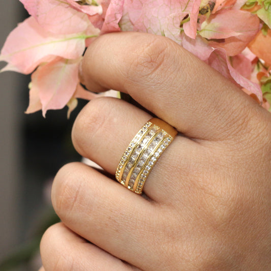 Twinkle Starlit Ring