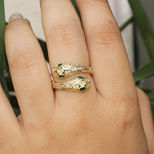 Emerald Gaze Wrap Ring
