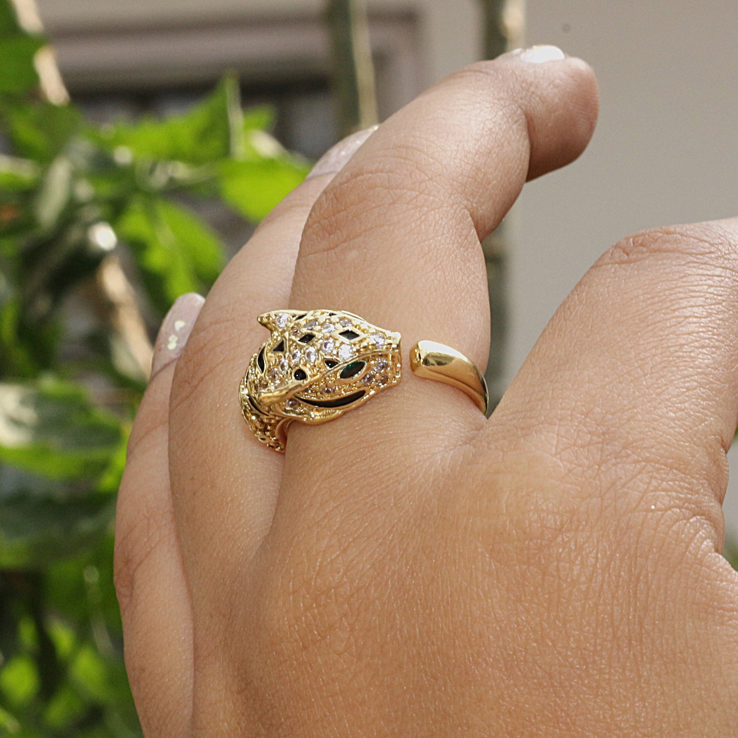 Serpentine Luxe Ring
