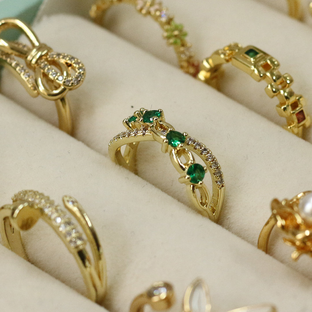 Lustrous Love Band Ring