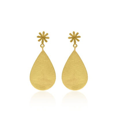 Honey Drop From Flower Stud Earrings