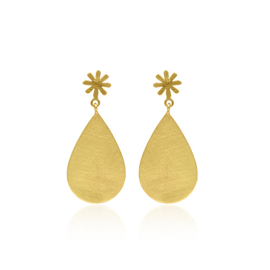 Honey Drop From Flower Stud Earrings