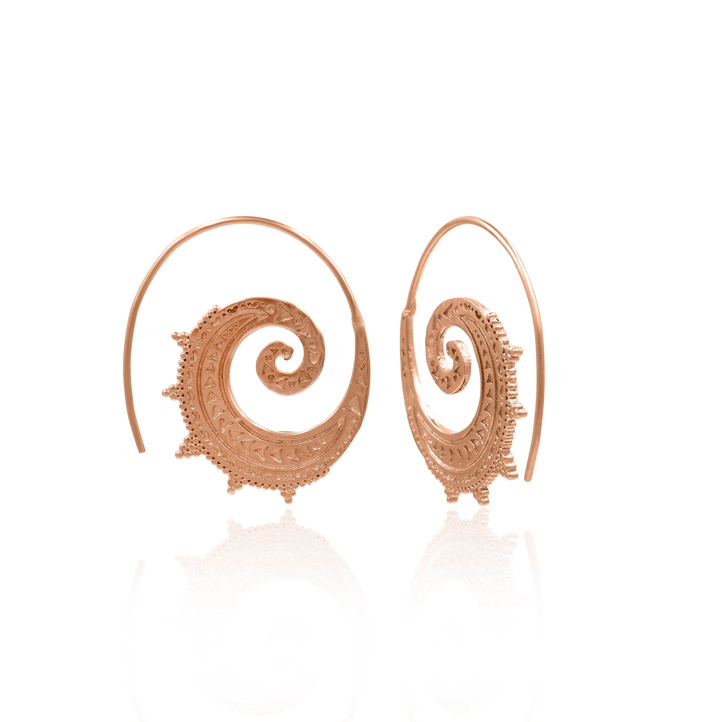 Tail Swirls Hoop Earrings