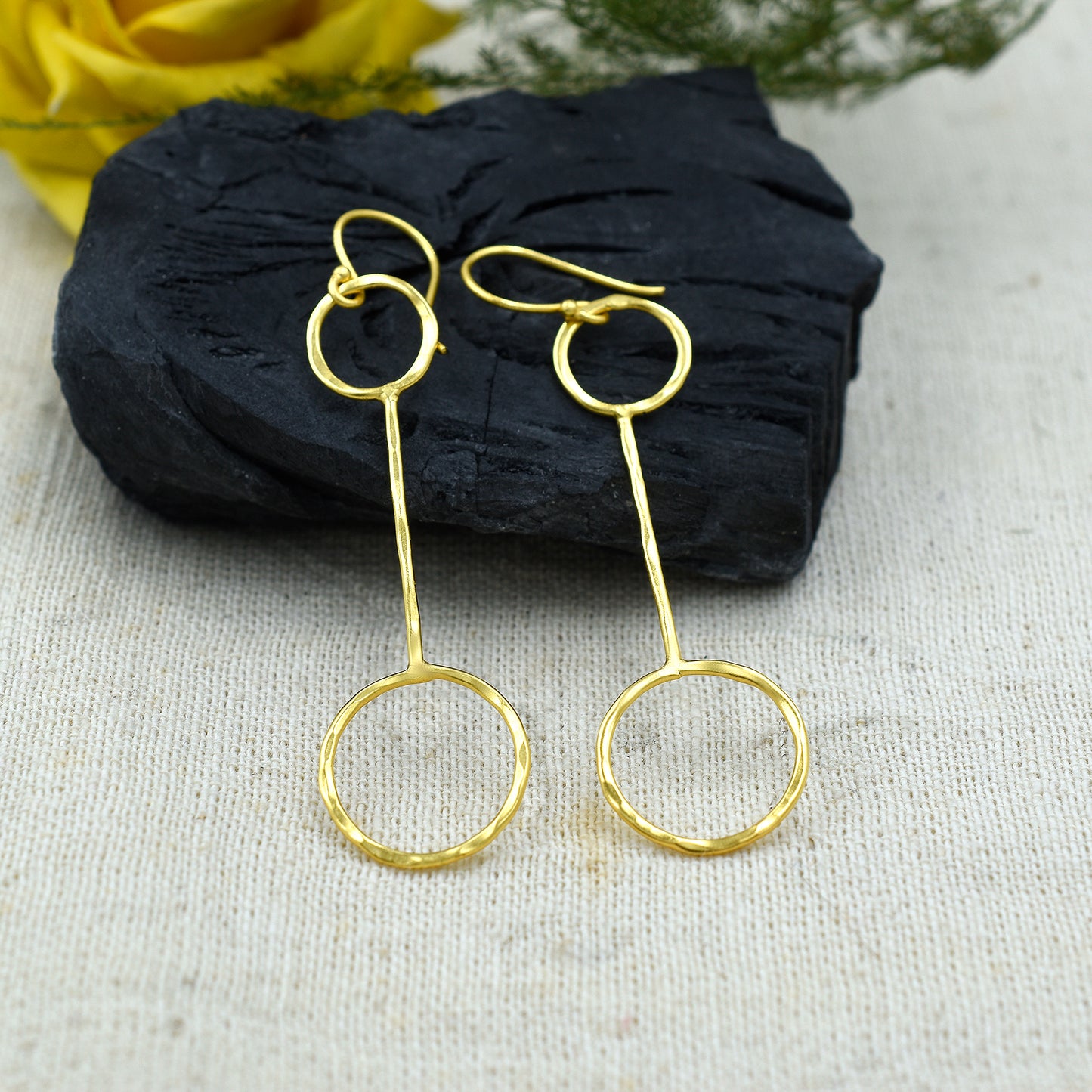 Link Of Circles Hook Earrings