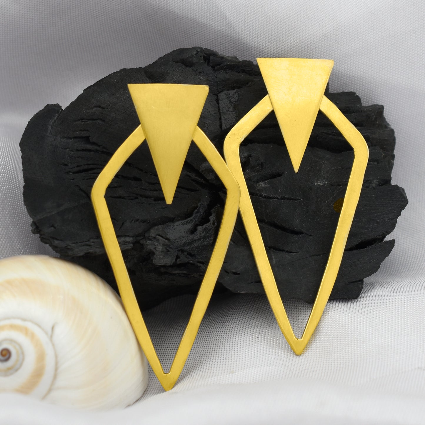 Overlapping Kites Stud Earrings